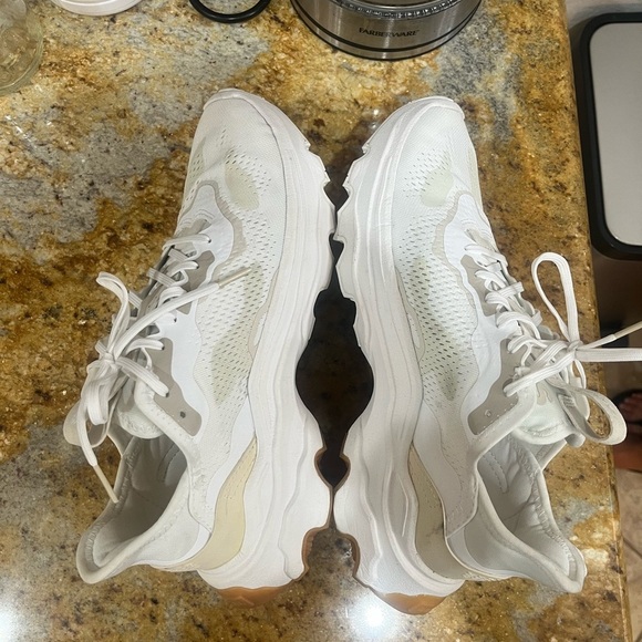 Sorel woman’s shoes size 9.5 - Picture 7 of 9